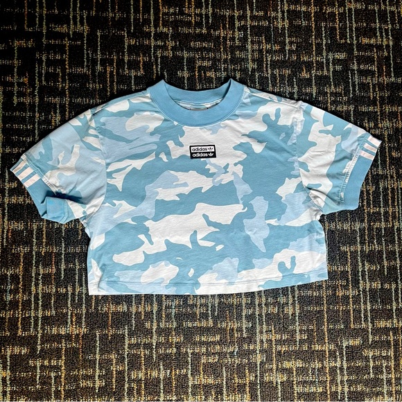 Adidas Arctic Blur Camouflage Crop Top Women’s T Shirt (US Size Small) - Picture 3 of 5